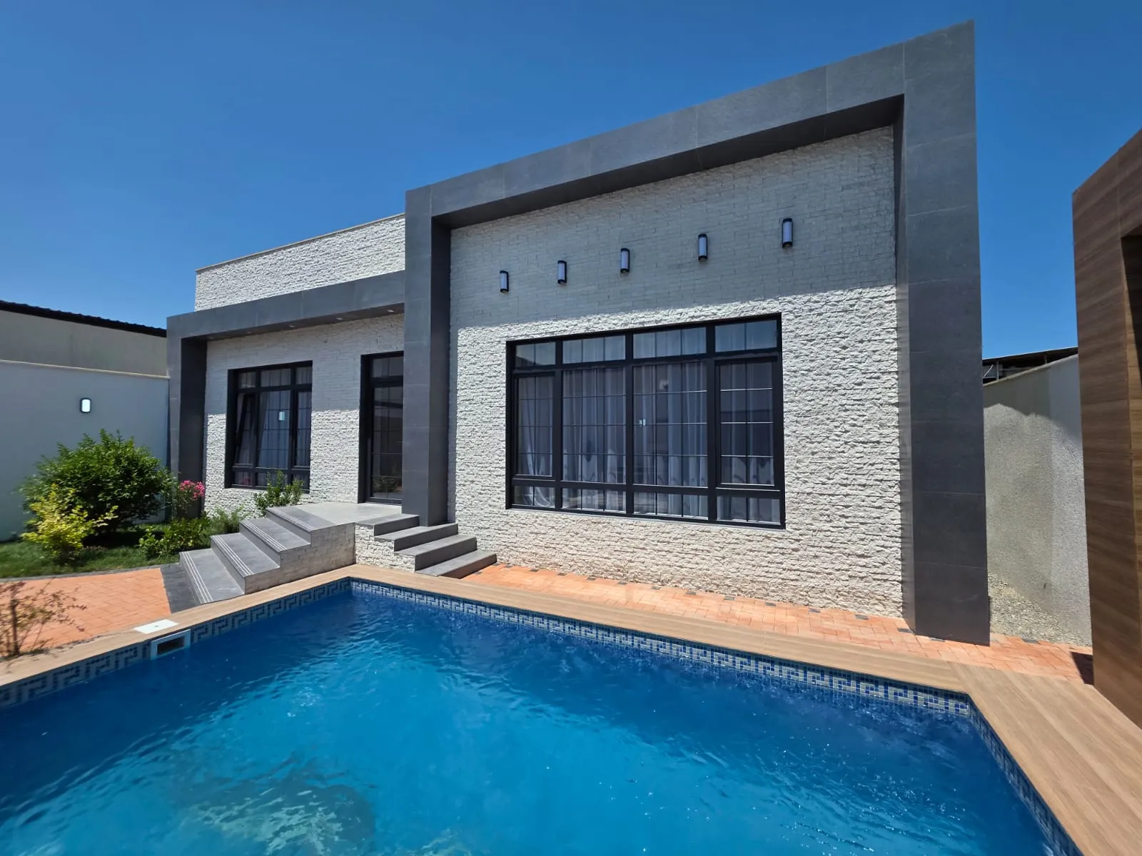 Mərdəkan, 4 otaqlı Həyət evi satılır - 160 m², 1 mərtəbə, 3.5 sot — Bakı