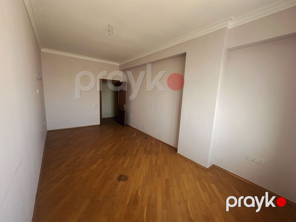 3 otaqlı, Yeni tikili, 135 kv. m — Mənzil, Bakı (7)