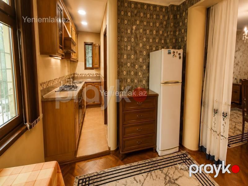 Satılır 3 otaqlı Bina evi menzil (Köhnə tikili), 85 m², Yasamal rayonu — Mənzil, Bakı (8)