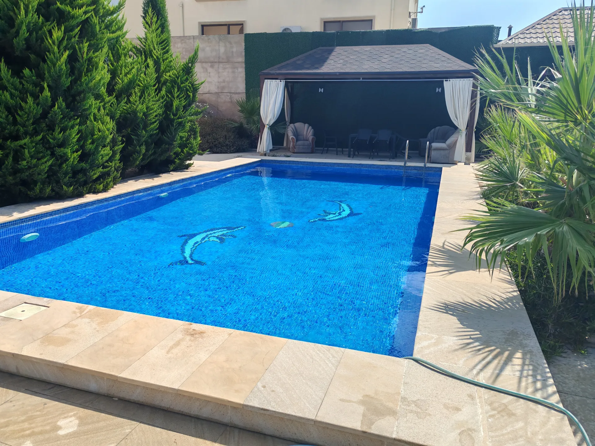 Şüvəlan, 4 otaqlı Həyət evi satılır - 166 m², 2 mərtəbə, 18 sot — Ev, villa, Bakı (2)