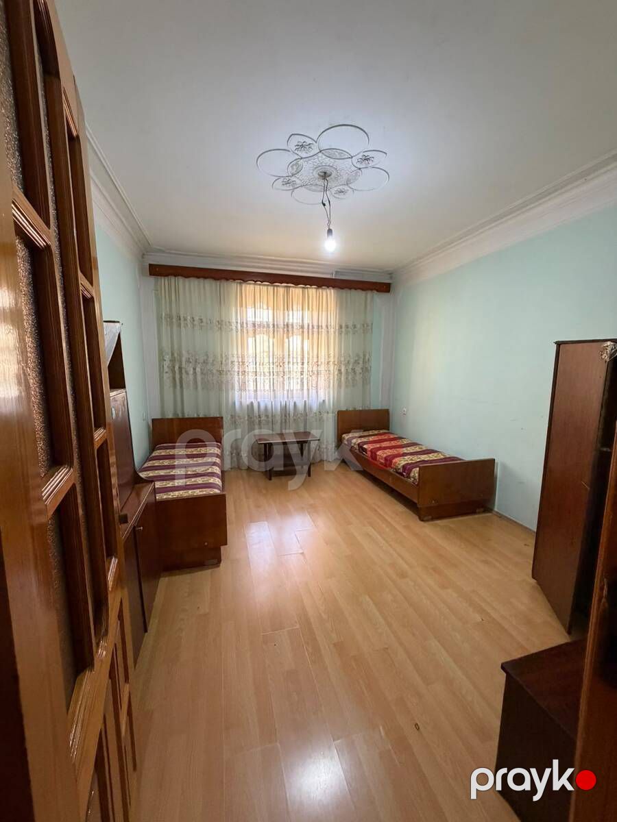 Satılır 3 otaqlı köhnə tikili 100 m² — Mənzil, Bakı (2)