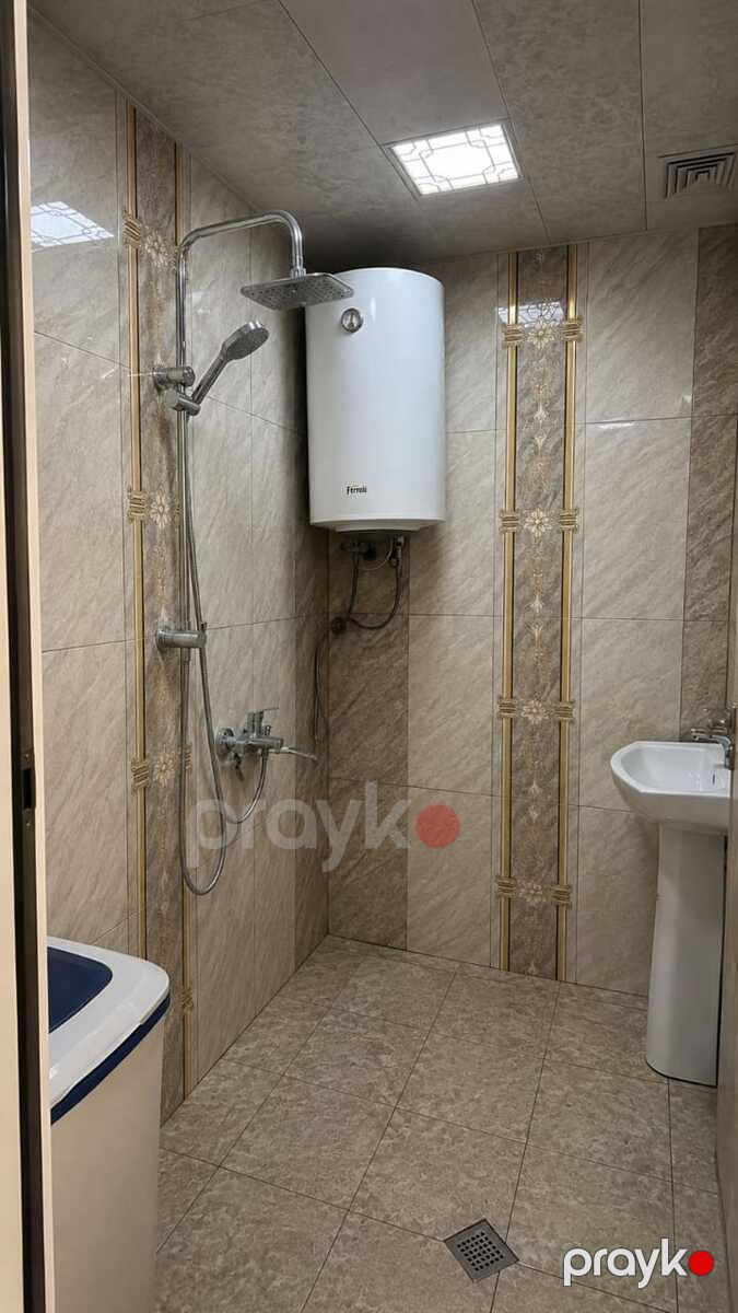 Satılır 4 otaqlı köhnə tikili 85 m² — Mənzil, Bakı (8)