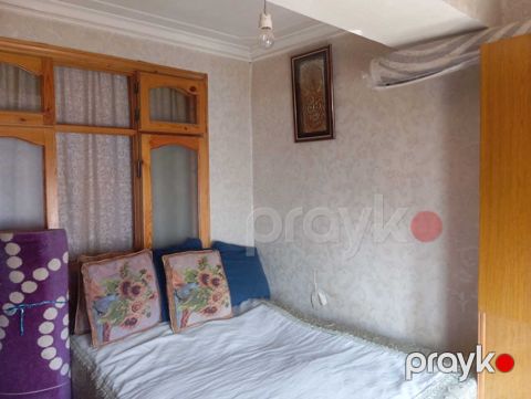 Satılır 2 otaqlı köhnə tikili 40 m² — Bakı