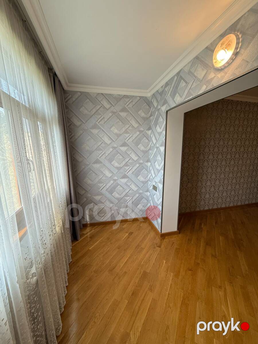 Satılır 2 otaqlı köhnə tikili 75 m² — Mənzil, Bakı (10)