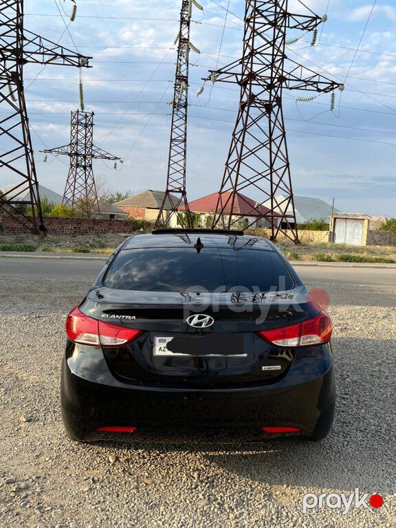 Hyundai Elantra, 1.8 L, 2013 il, 150 000 km — Avtomobillər, Gəncə (6)