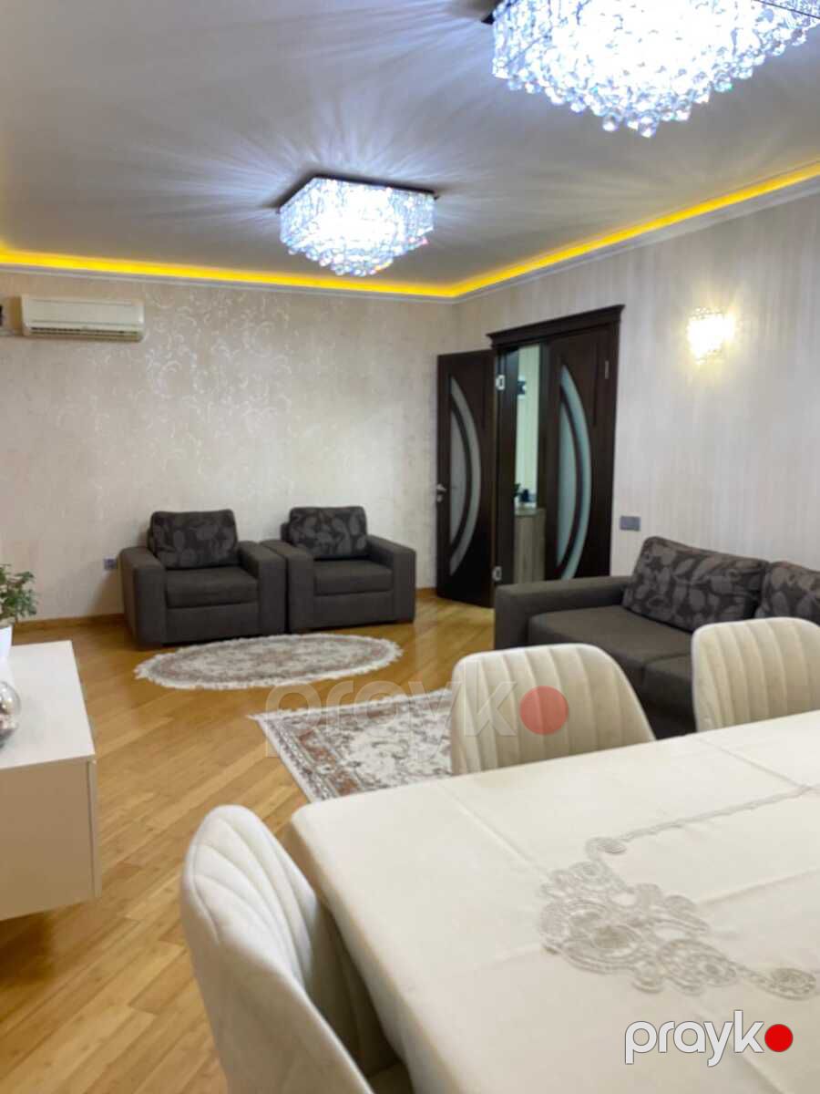 Satılır 3 otaqlı köhnə tikili 120 m² — Mənzil, Bakı (3)