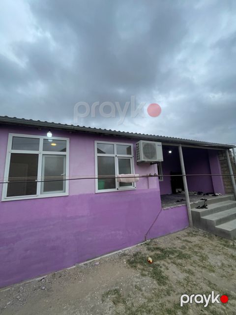 Həyət evi, Savalan qəs — Bakı