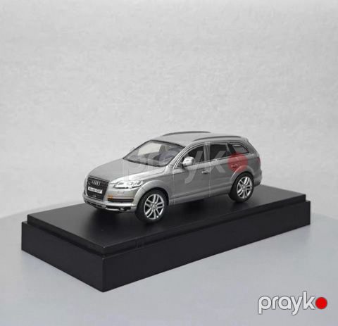 Audi Q7 modeli — Bakı