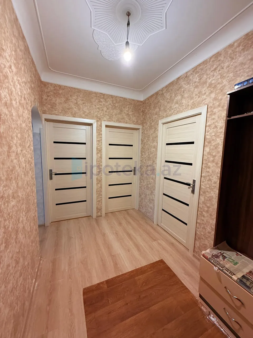 Satılır: 3 Otaq, Köhnə tikili, Nəsimi r., 80.00 m² — Bakı