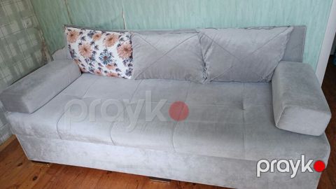 180 Azn divan Satılır Bazası da var Acilmir, genişdir .Ünvan Qara — Mehdiabad