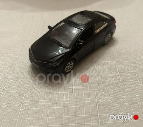 Qara rəngli metal oyuncaq sedan model avtomobil - Miqyas: təxmini — Bakı