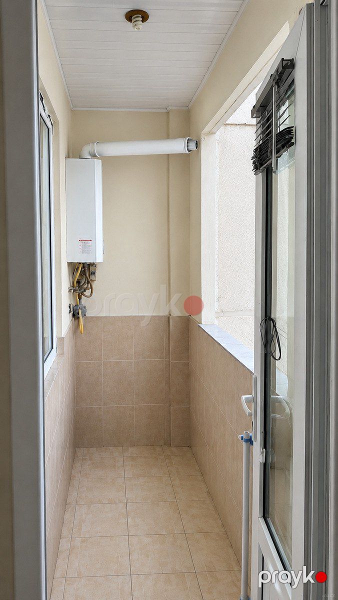 Satılır 3 otaqlı köhnə tikili 92 m² — Mənzil, Bakı (12)