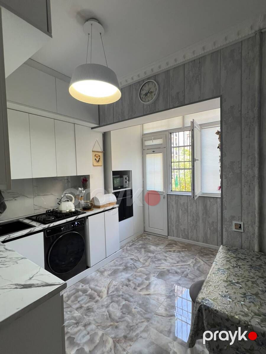 Satılır 2 otaqlı köhnə tikili 60 m² — Mənzil, Bakı (11)