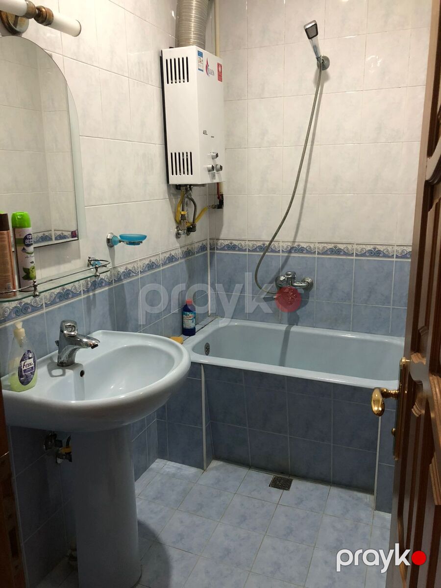 İcarəyə verilir 5 otaqlı köhnə tikili 130 m² — Mənzil, Bakı (4)