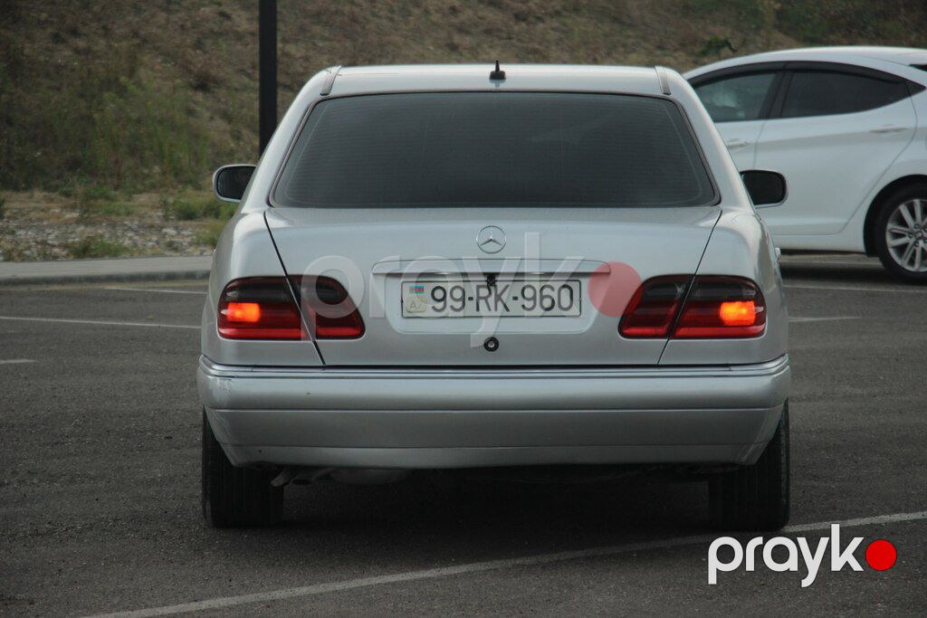 Mercedes E 240, 2.4 L, 1998 il, 520 000 km — Avtomobillər, Quba (7)