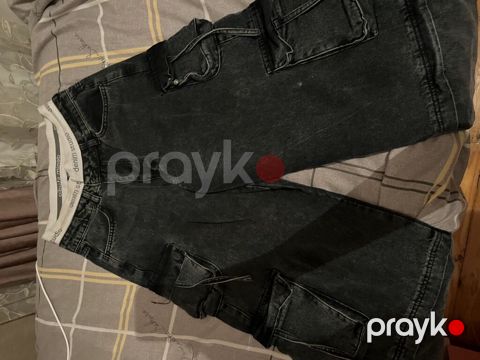 Qara rəngdə unisex cargo cins şalvar - Material: sıx denim (cins) — Bakı