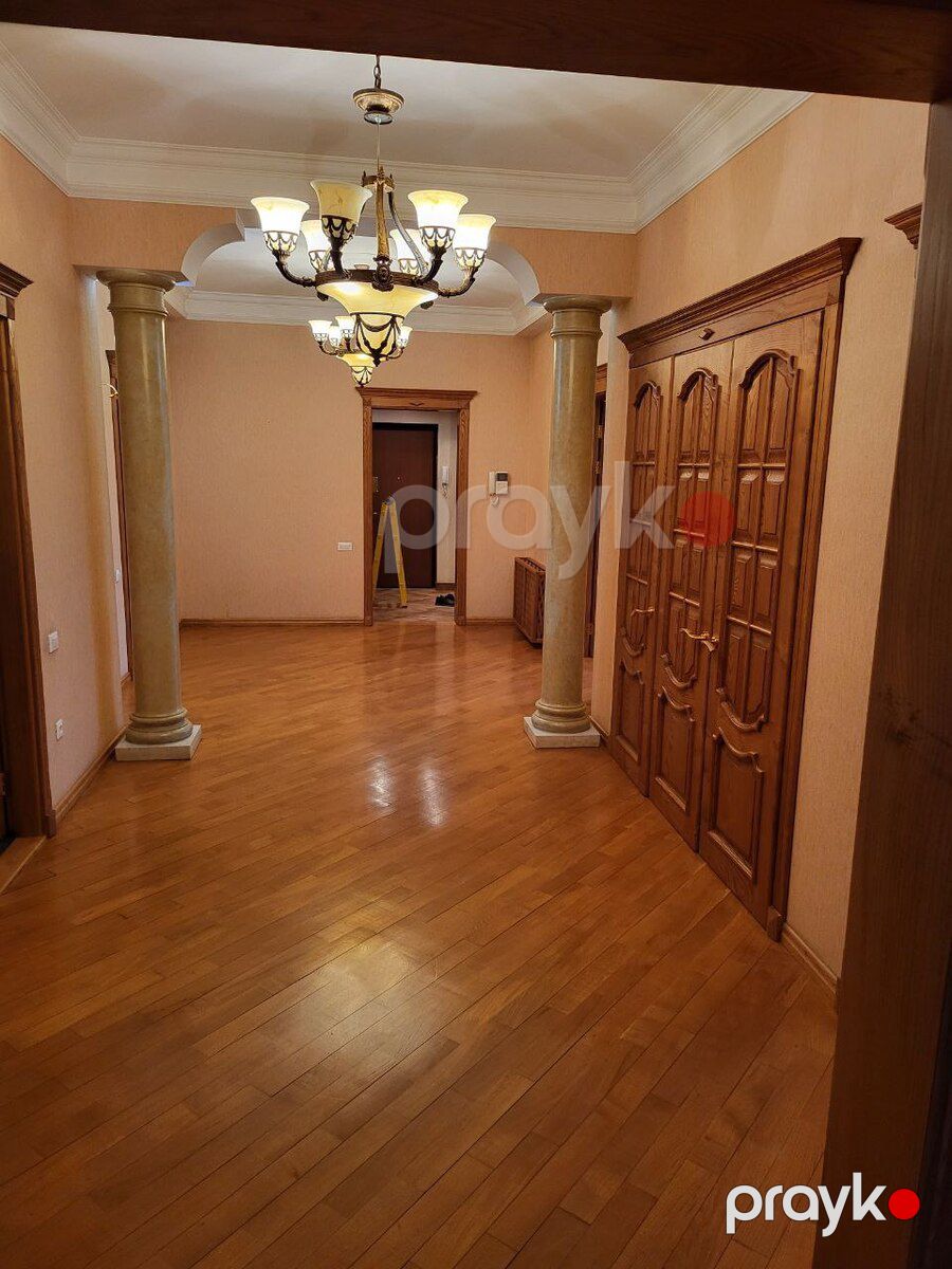 Satılır 5 otaqlı yeni tikili 220 m² — Mənzil, Bakı (5)