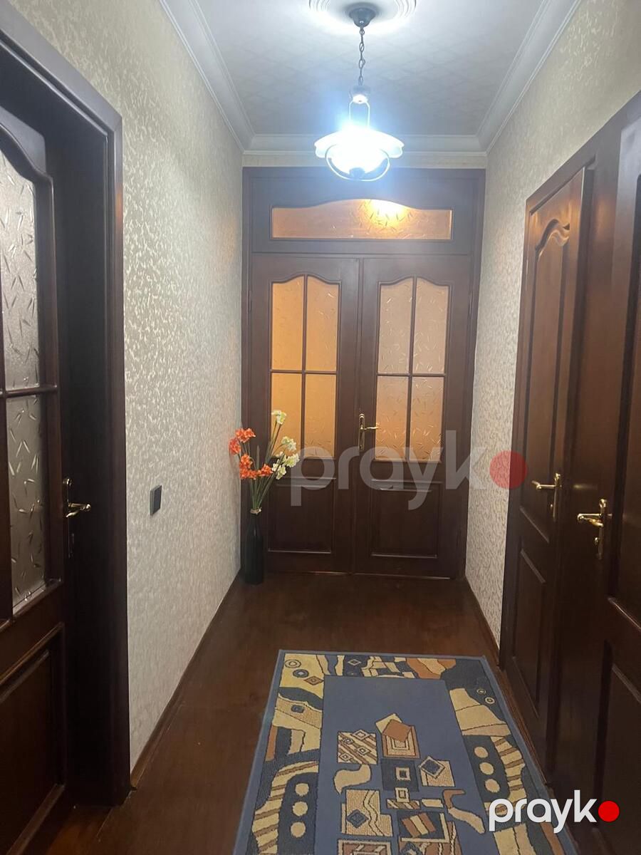 Satılır 4 otaqlı köhnə tikili 115 m² — Mənzil, Bakı (8)