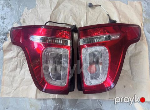 Ford Explorer stop işıqları — Bakı