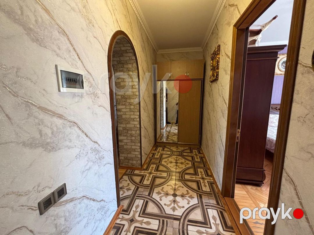 Satılır 2 otaqlı köhnə tikili 70 m² — Mənzil, Bakı (5)