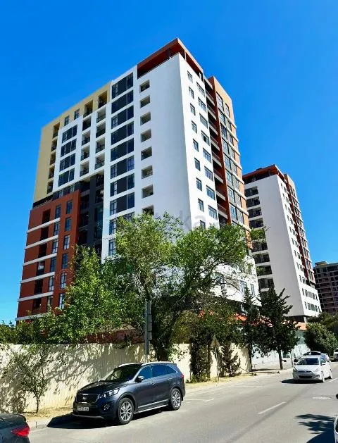 Satılır: 3 Otaq, Yeni tikili, Nizami r., 8-ci km q., 106.00 m² — Tofiq