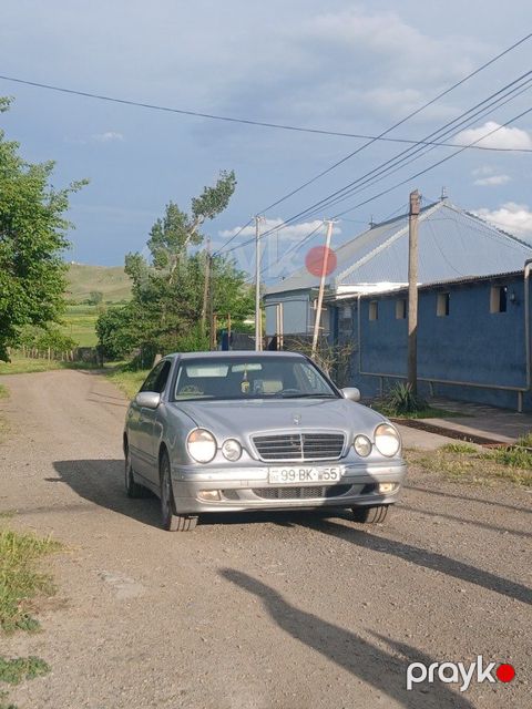 Mercedes E 200, 2.0 L, 2000 il, 440 144 km — Ağstafa