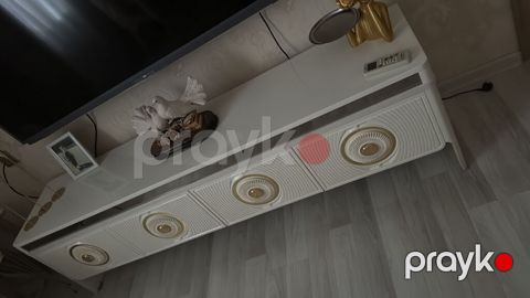 Yemək otağı mebel dəsti – modern klassik üslub, krem/ağ rəng palitrası — Fatmayı