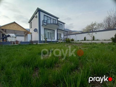 Satılır 5 otaqlı həyət evi/bağ evi 180 m² — Qəbələ
