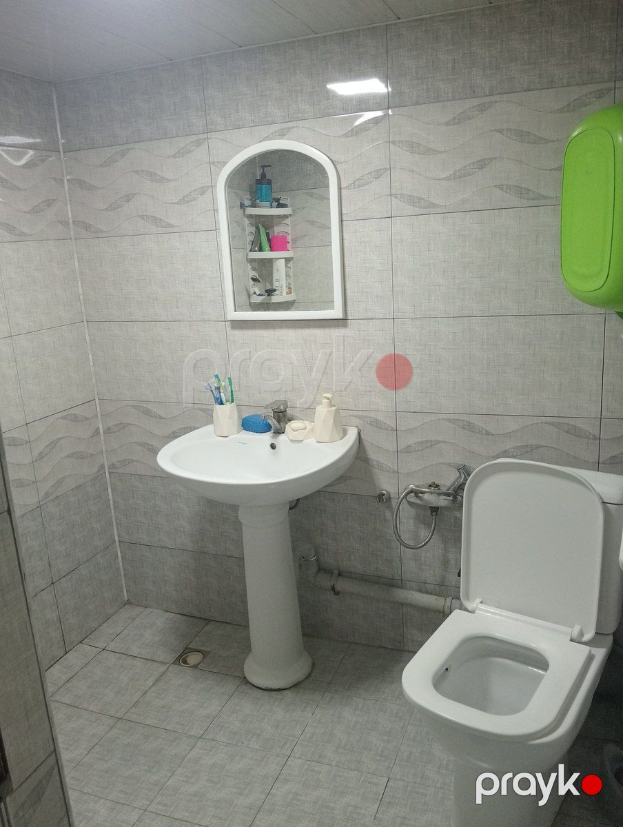 Satılır 2 otaqlı köhnə tikili 50 m² — Mənzil, Bakı (9)