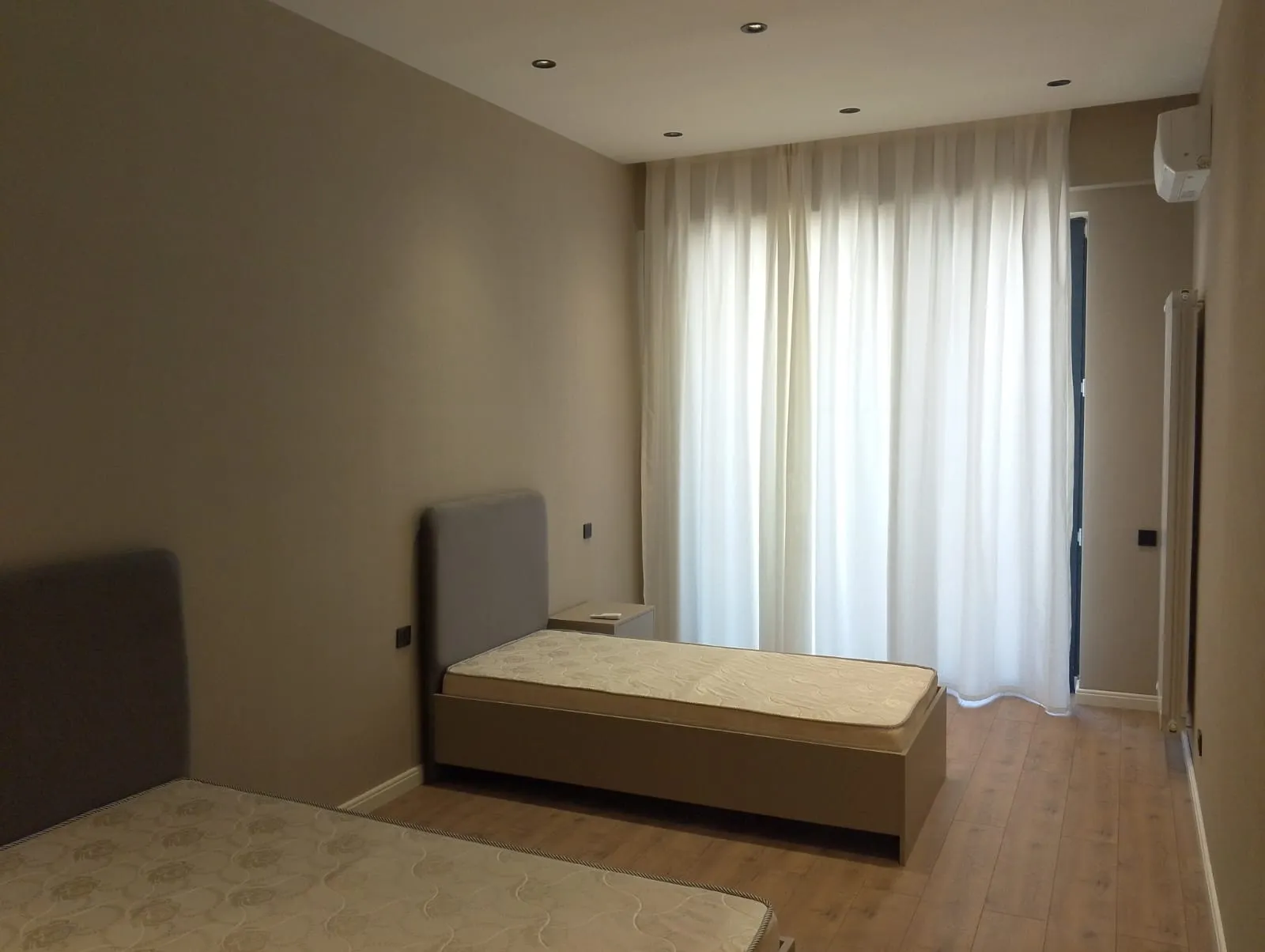 Koroğlu m.st, 2 otaqlı Yeni tikili satılır - 117 m², 16/16 mərtəbə — Mənzil, Bakı (9)