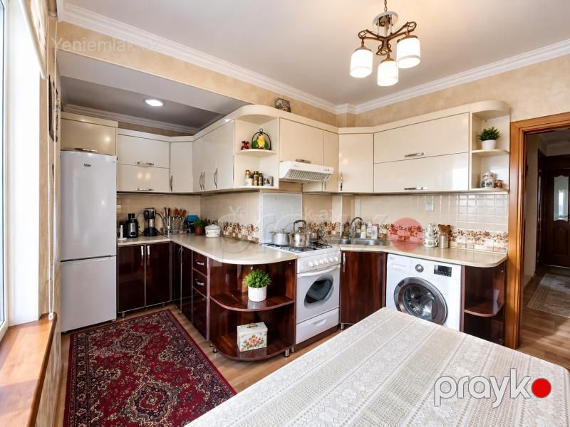 Satılır 3 otaqlı Bina evi menzil (Köhnə tikili), 90 m², Nizami rayonu — Mənzil, Bakı (5)