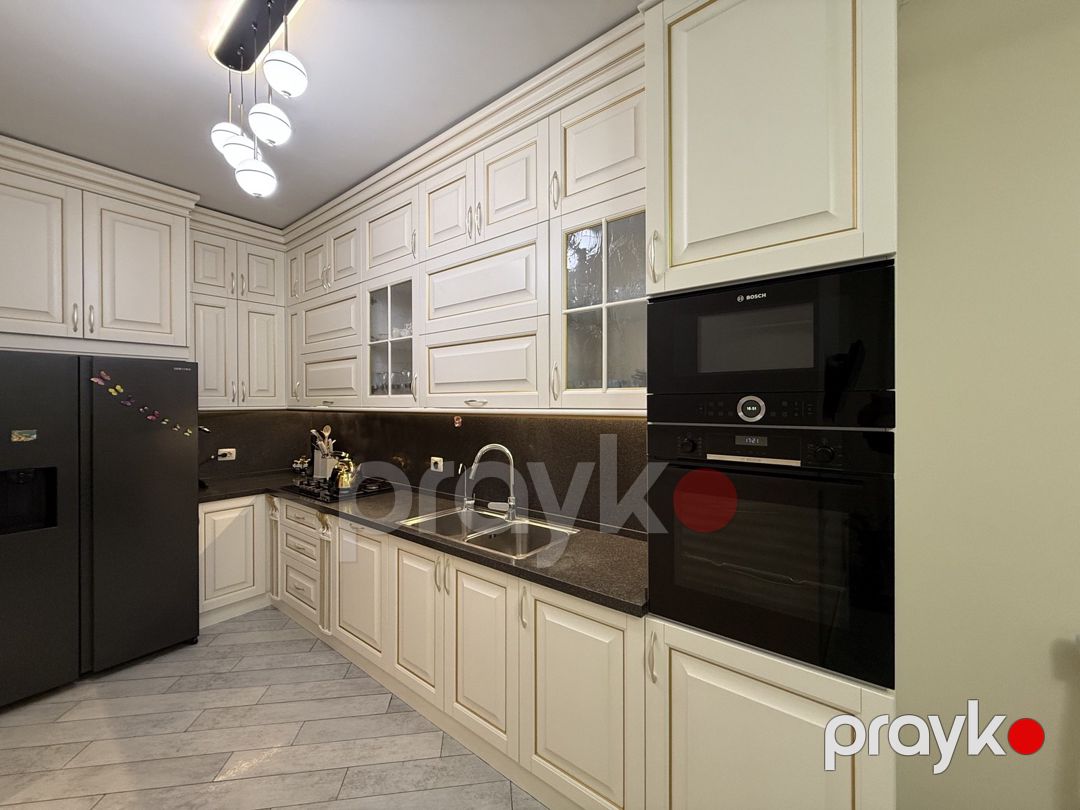 Satılır 5 otaqlı həyət evi/bağ evi 500 m² — Ev, villa, Bakı (8)