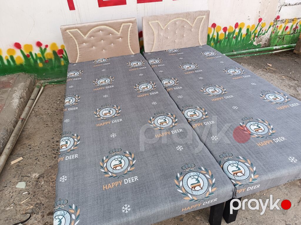 Kravatlar təzə hazir əldə var vhatsapa yazin — Yataqlar, Bakı (2)