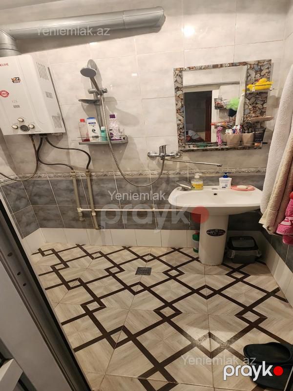 Satılır 3 otaqlı Bina evi menzil (Köhnə tikili), 75 m², Xətai rayonu — Mənzil, Bakı (11)