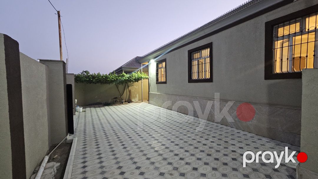 Satılır 4 otaqlı həyət evi/bağ evi 132 m² — Ev, villa, Bakı (2)