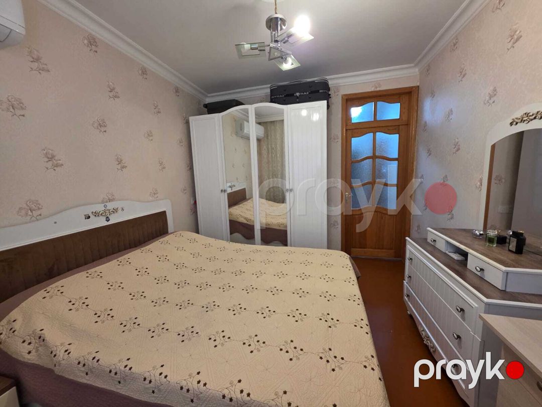 Satılır 2 otaqlı köhnə tikili 65 m² — Mənzil, Bakı (5)