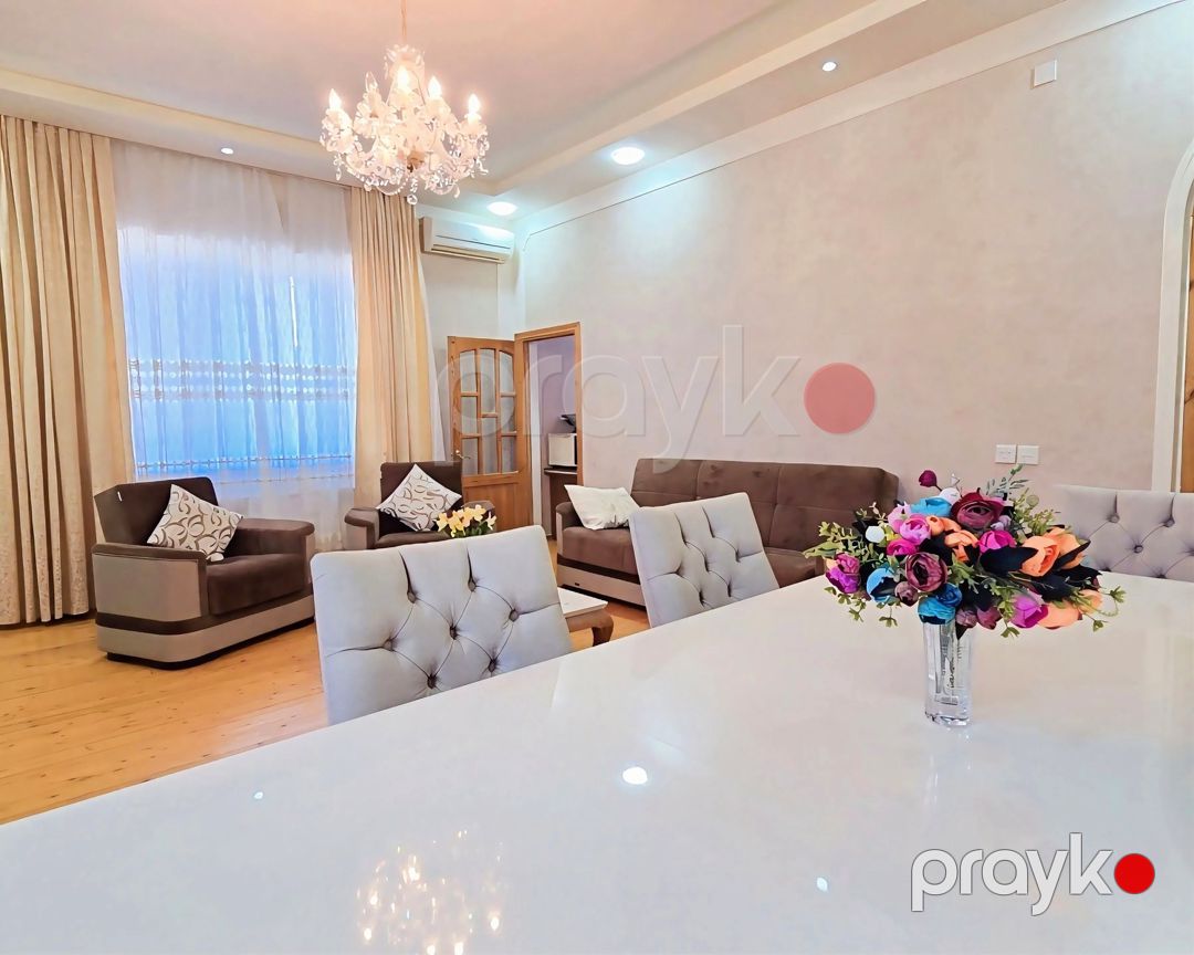 Satılır 8 otaqlı həyət evi/bağ evi 440 m² — Ev, villa, Bakı (5)