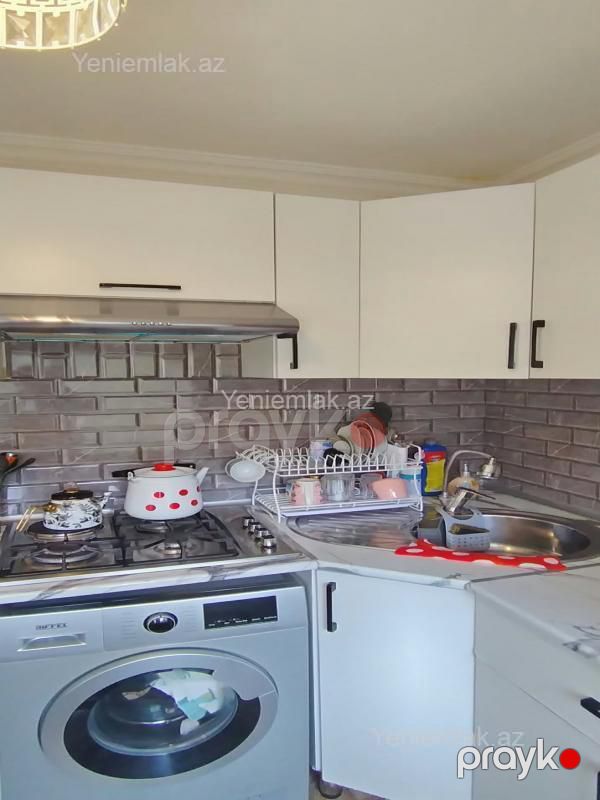Satılır 2 otaqlı Bina evi menzil (Köhnə tikili), 50 m², 3-cü mikrorayon — Mənzil, Sumqayıt (9)