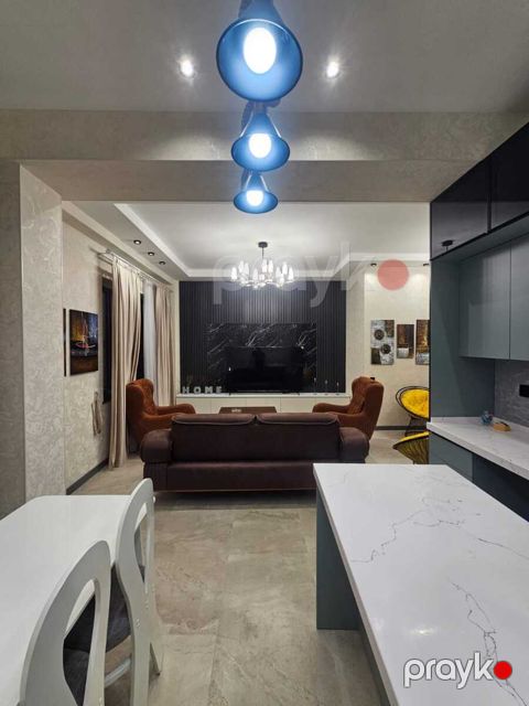 İcarəyə verilir 3 otaqlı yeni tikili 92 m²