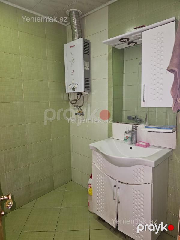Satılır 2 otaqlı Bina evi menzil (Köhnə tikili), 65 m², Xətai rayonu — Mənzil, Bakı (9)