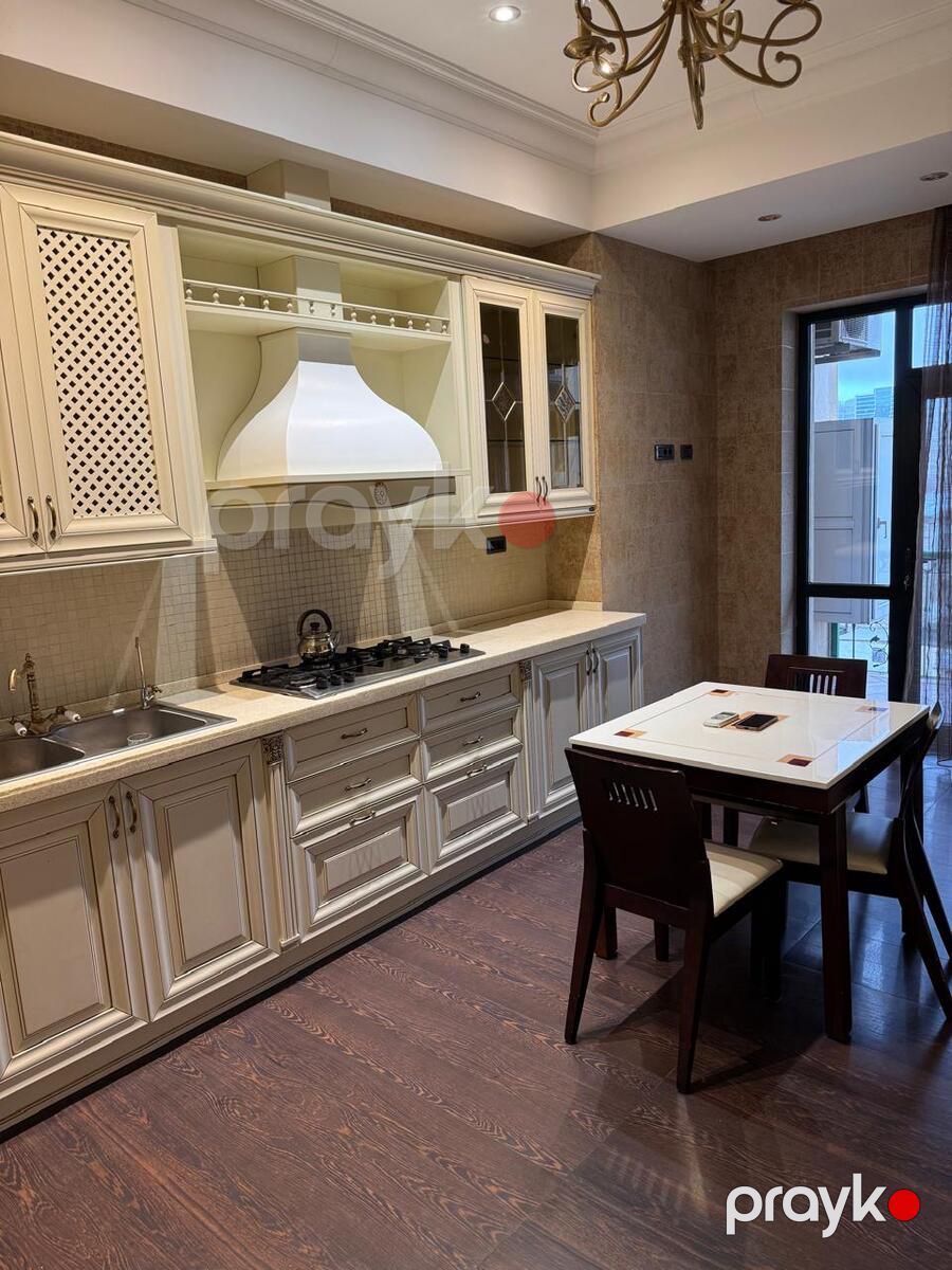 Satılır 4 otaqlı yeni tikili 213 m² — Mənzil, Bakı (3)