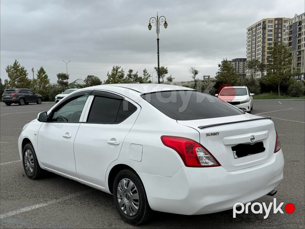 Nissan Sunny, 1.5 L, 2014 il, 213 345 km — Avtomobillər, Bakı (5)