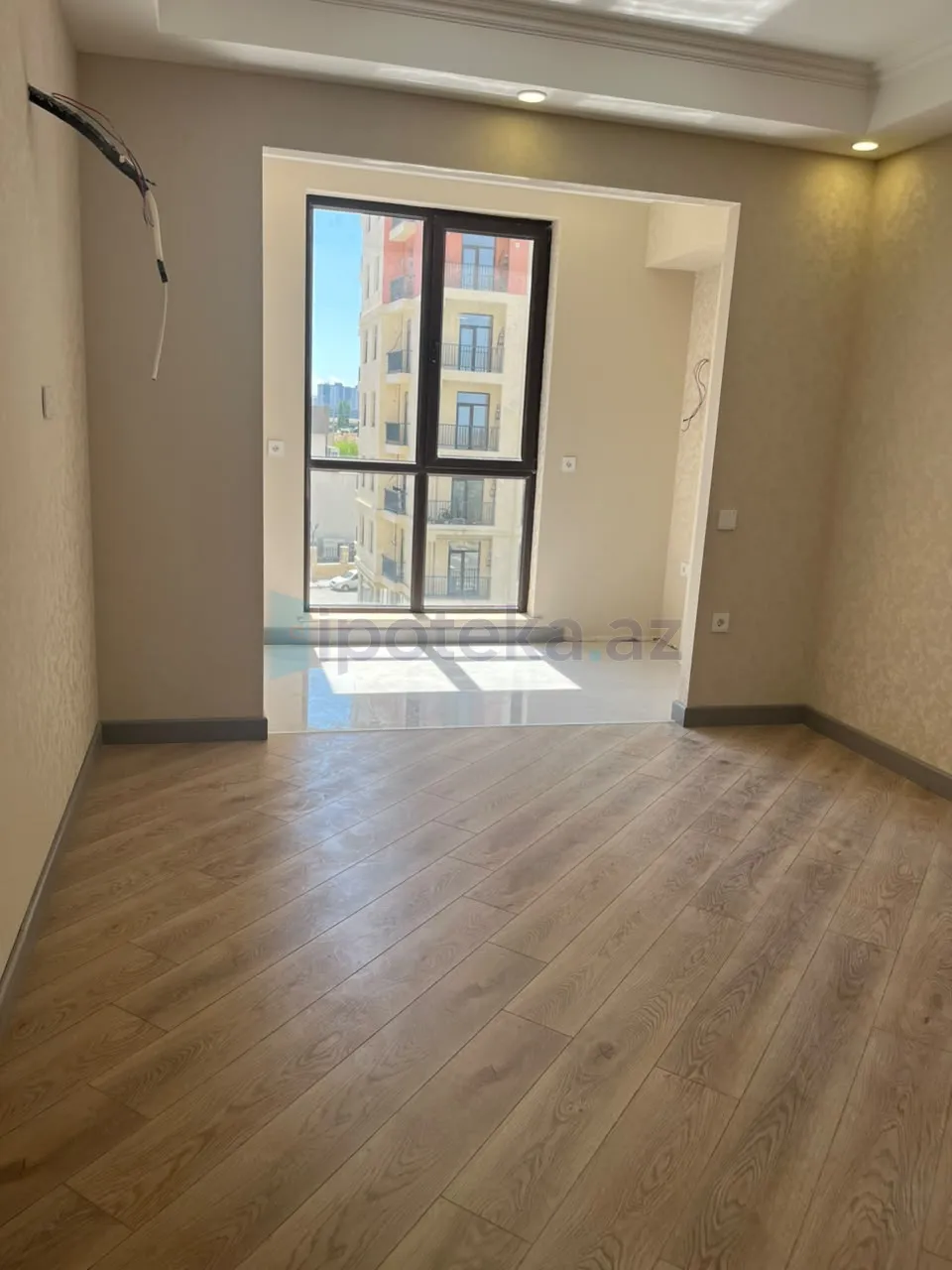 Satılır: 3 Otaq, Yeni tikili, Binəqədi r., 7-ci mkr q., 81.00 m² — guler xanim