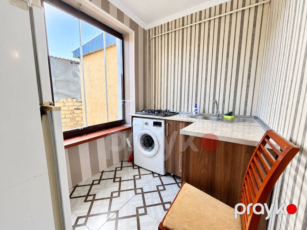 Satılır 2 otaqlı köhnə tikili 40 m² — Mənzil, Bakı (6)