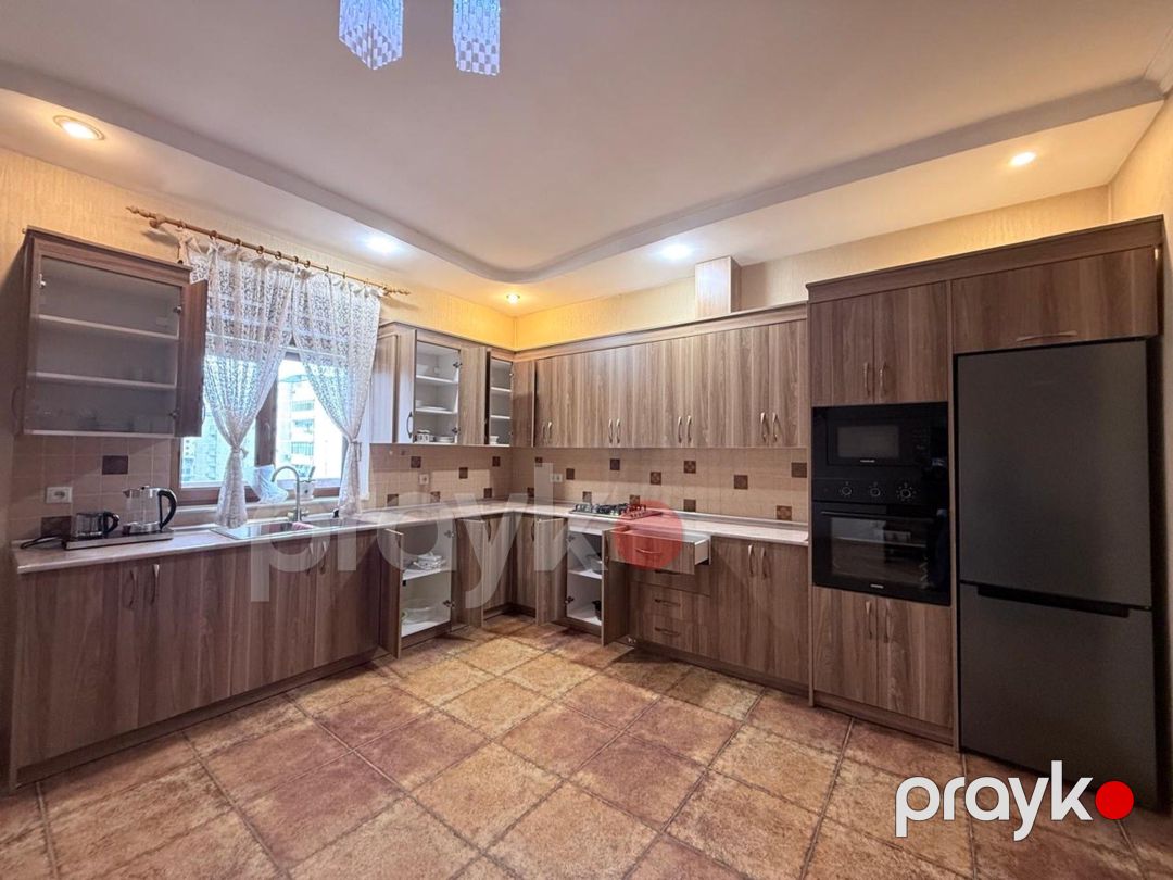 İcarəyə verilir 4 otaqlı yeni tikili 200 m² — Mənzil, Bakı (8)
