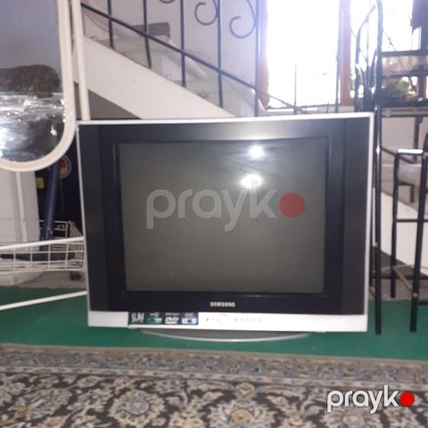 Samsung CRT televizor - Ekran: təxminən 29–32 düym (şüşə CRT panel) — Bakı