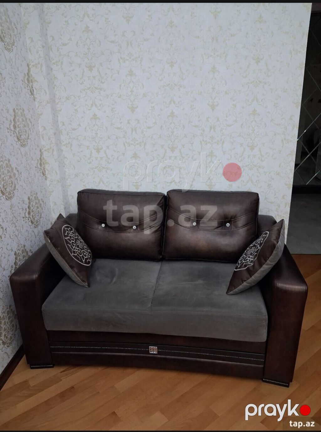 Qonaq otağı üçün rahat üçyerdlik divan - Rəng: tünd qəhvəyi (dəri — Divanlər, Bakı