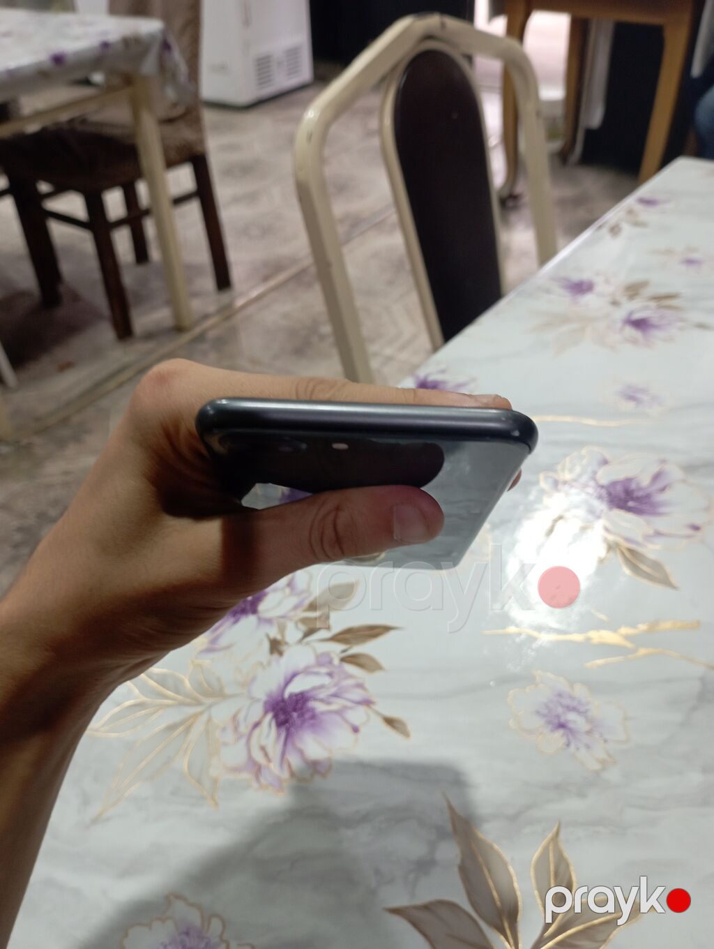 IPhone 8 Plus, Qara, Barmaq izi — Apple iPhone, Mingəçevir (8)