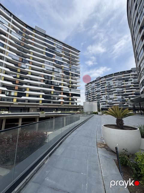 Satılır 3 otaqlı yeni tikili 113 m² — Bakı