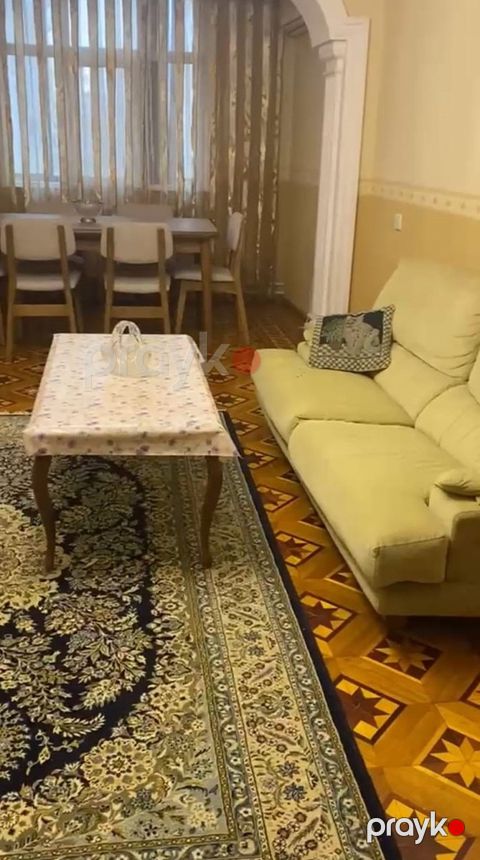İcarəyə verilir 3 otaqlı köhnə tikili 90 m² — Bakı